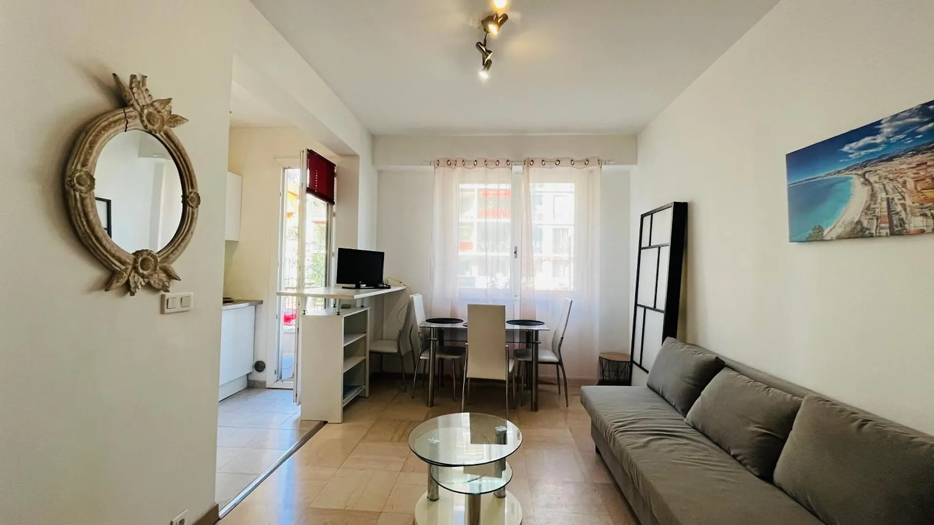 Grand Studio De 30 M2 Promenade Des Anglais location